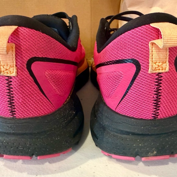 Brooks Trace 3 Women’s Size 11 Running Shoes - Picture 6 of 8